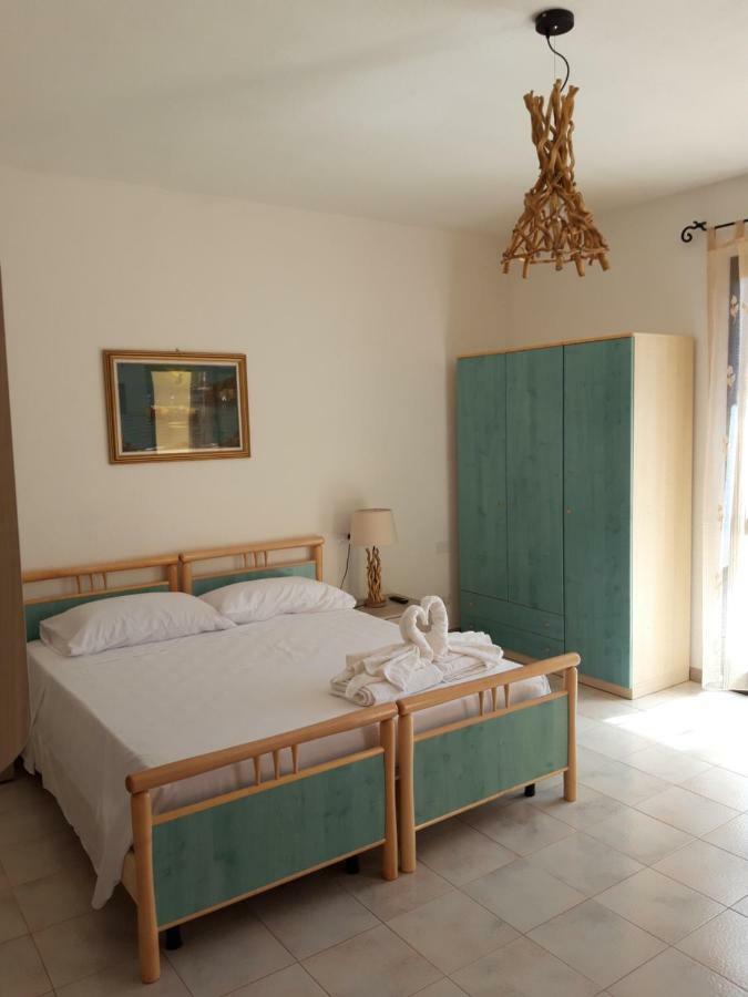 Hotel S'Apposentu  Villasimius Esterno foto